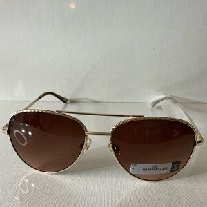 Elegant Gold and Brown Sunglasses